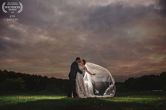 Sam and Ki under a very ominous sky. Sams veil was angelic just as its shown.