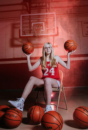 Annalise 3